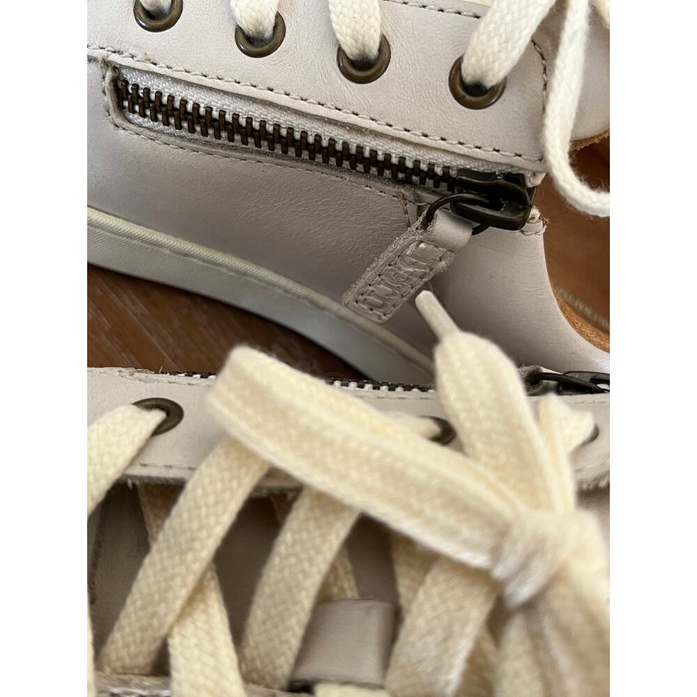 Born Paloma Leather Side Zip Sneakers Oxford Cream White Womens Size 10M US - Picture 9 of 12